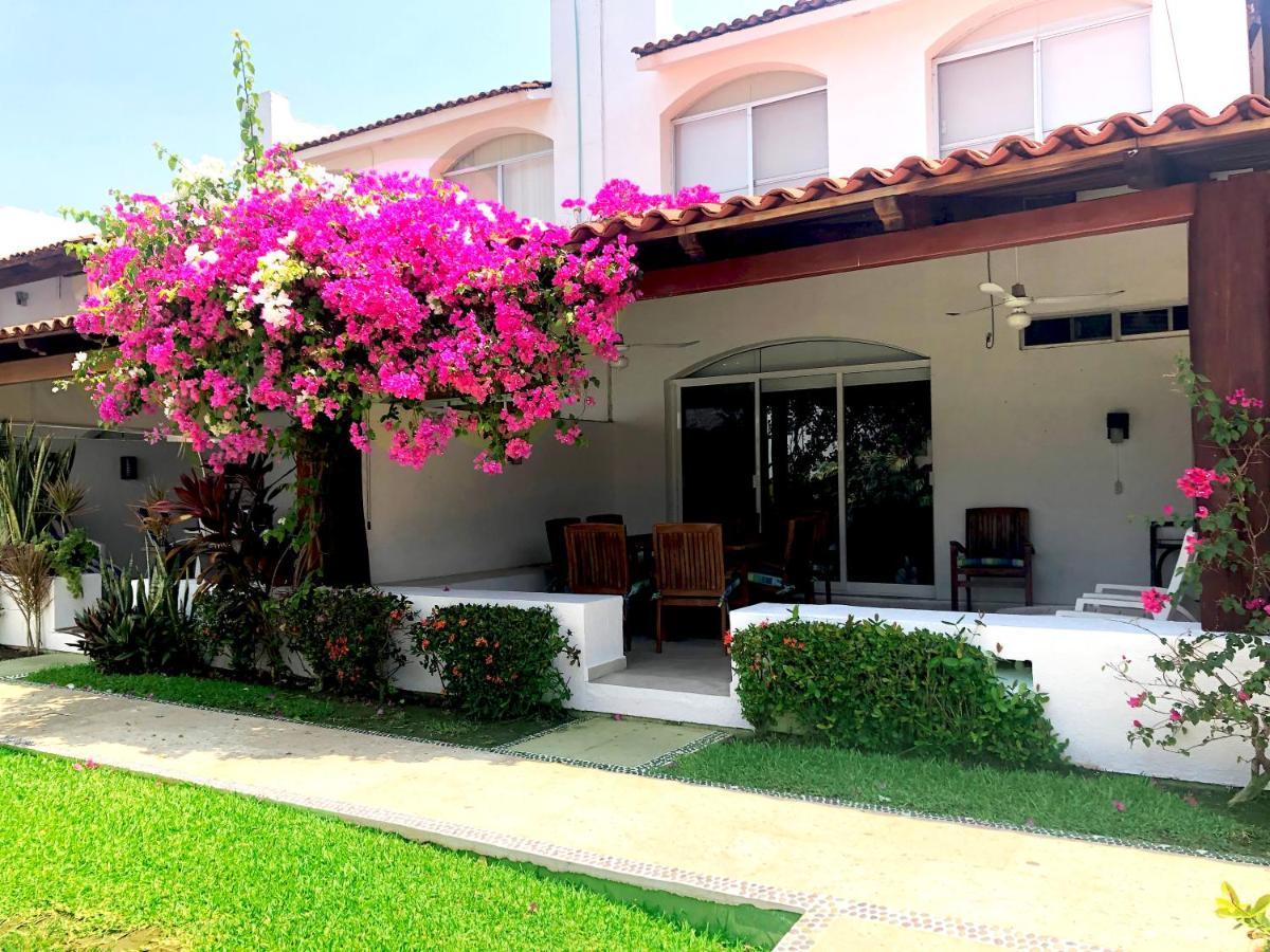 Casa Romantica De Playa Ixtapa  Eksteriør billede
