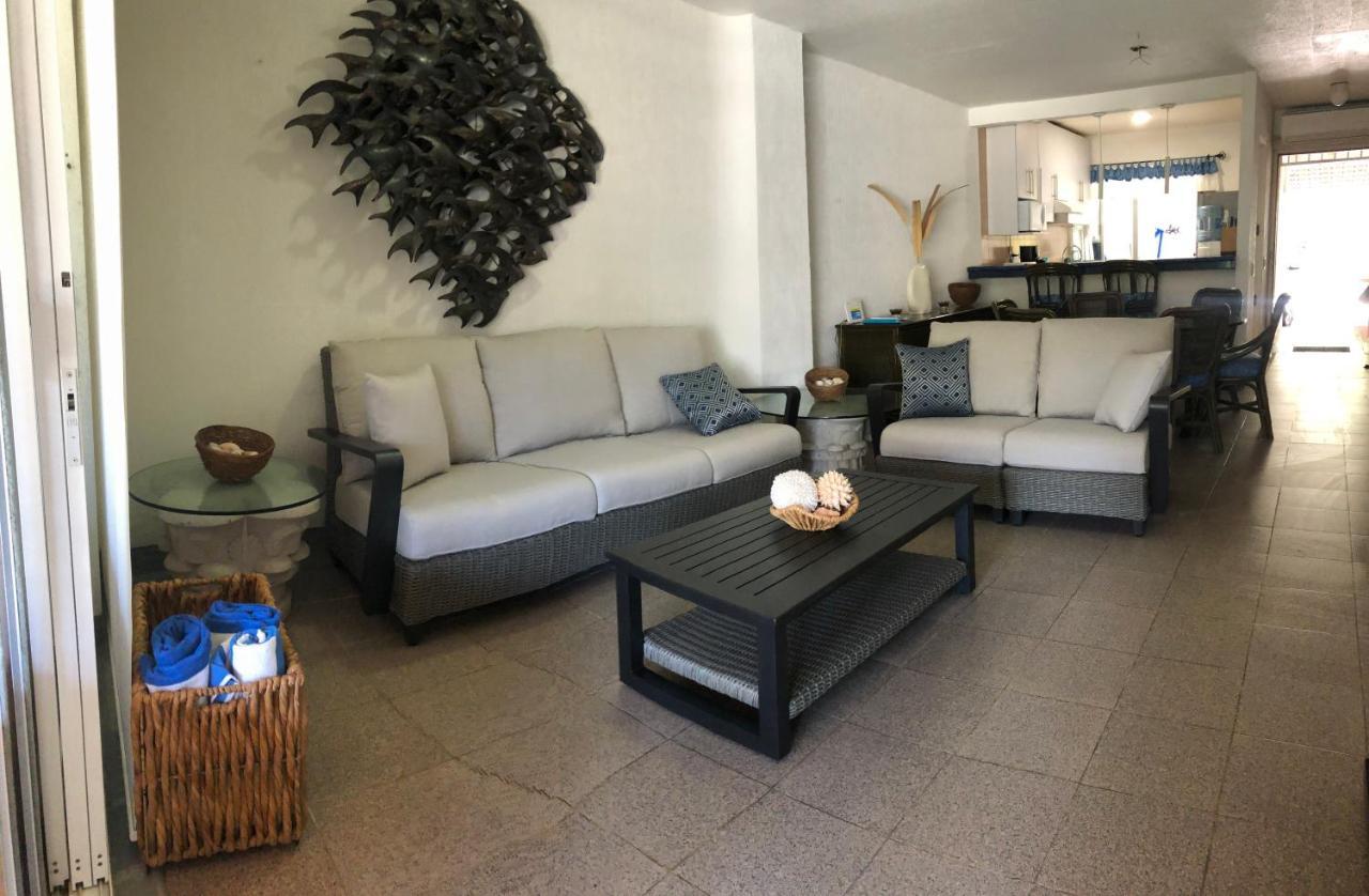 Casa Romantica De Playa Ixtapa  Eksteriør billede