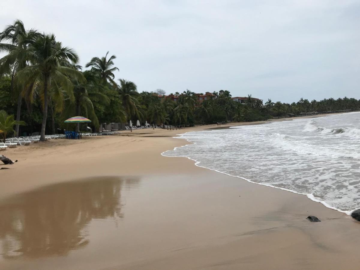 Casa Romantica De Playa Ixtapa  Eksteriør billede